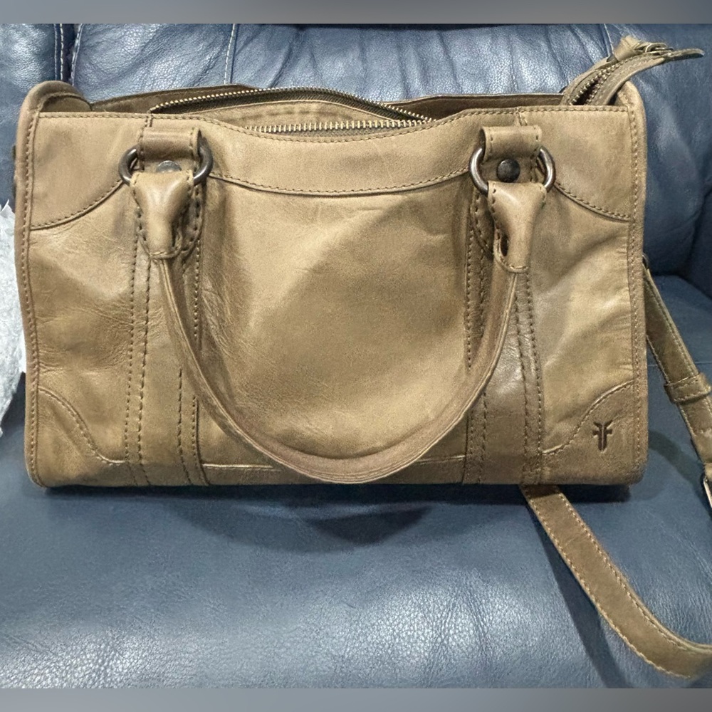 FRYE 100% LEATHER TOTE Tan Leather Handbag - Picture 10 of 11